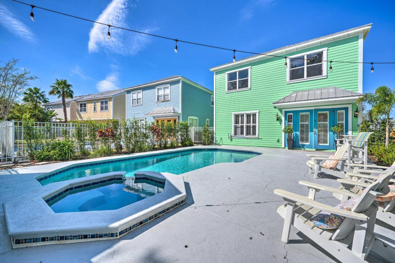 Stunning Oasis With Private Pool, 7 Mi To Disney! Holiday home