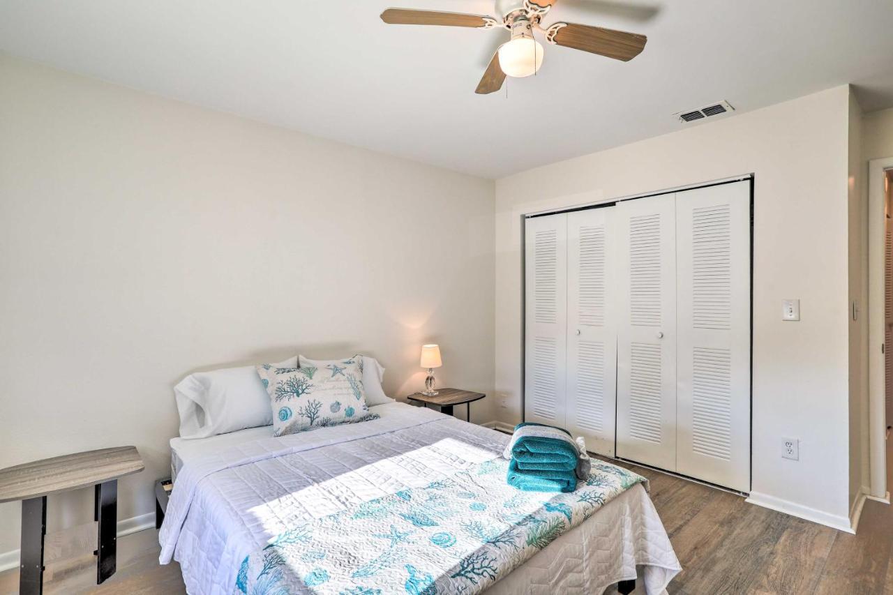 Holiday home St Petersburg Hideaway With Fire Pit And Grill! *