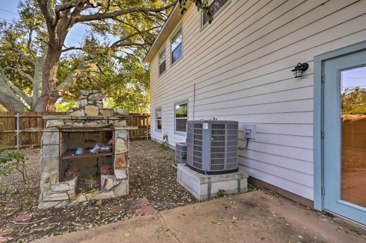 Holiday home St Petersburg Hideaway With Fire Pit And Grill! St. Petersburg