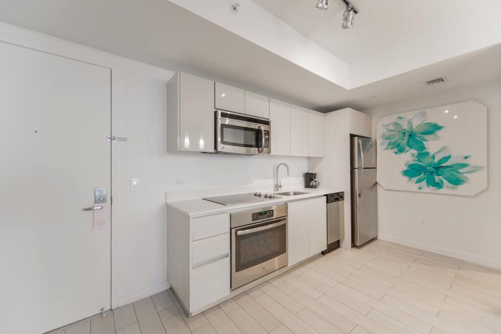 Cozy 1br Beachwalk Apartment Hallandale Beach
