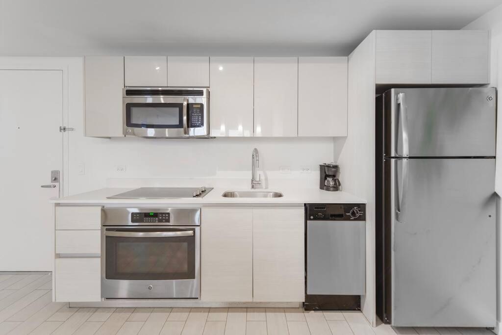 Cozy 1br Beachwalk Hallandale Beach
