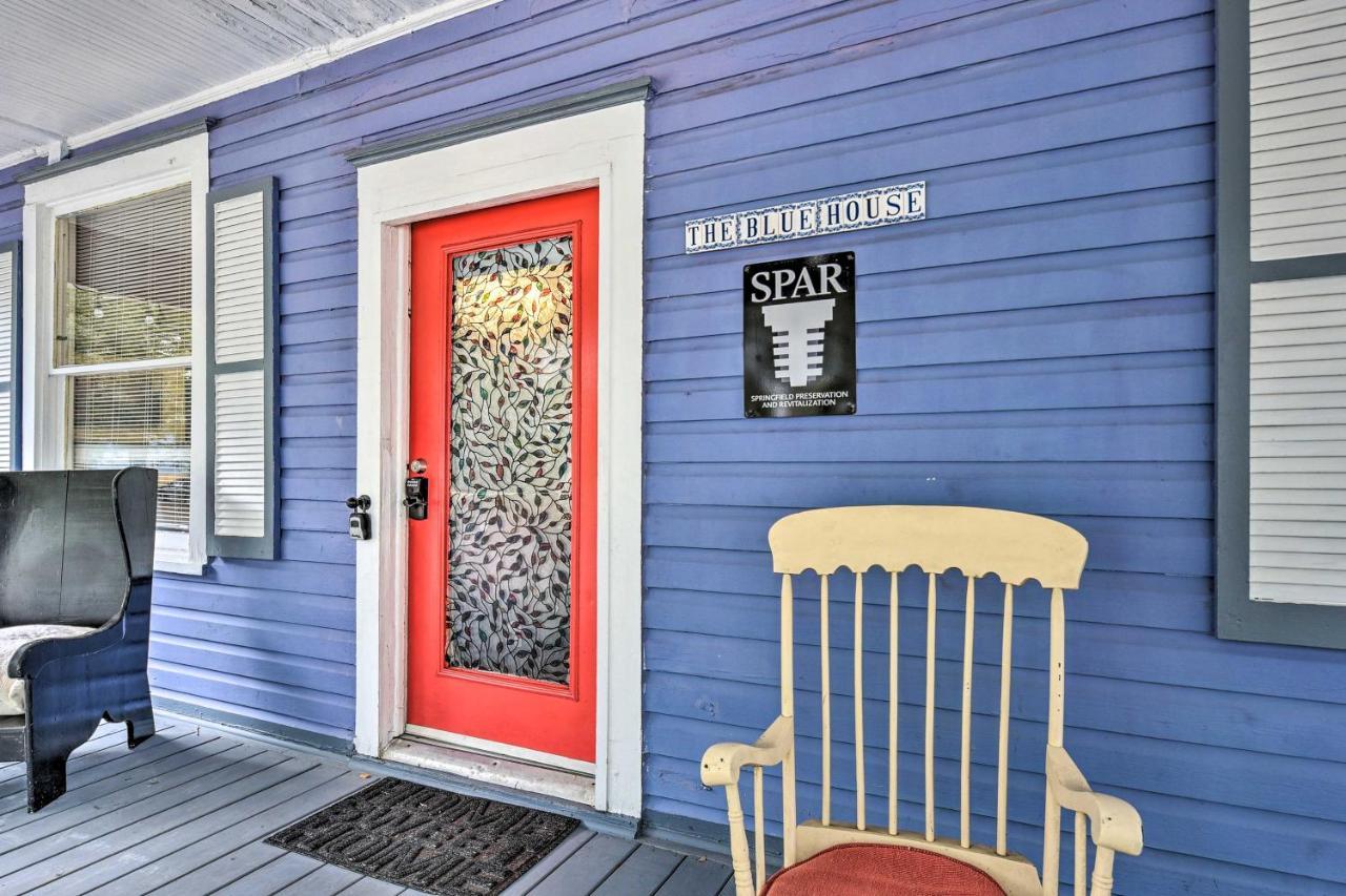 Charming About 2 Mi To Downtown! *