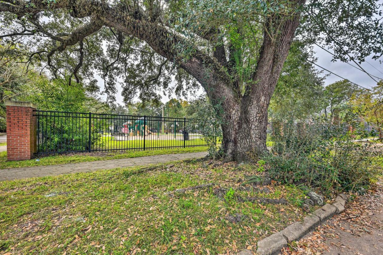Charming About 2 Mi To Downtown! Holiday home Jacksonville