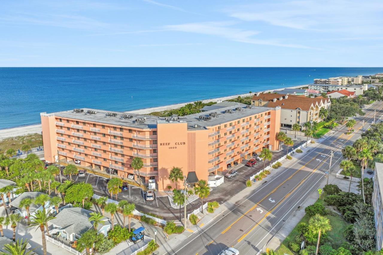 Reef Club 107