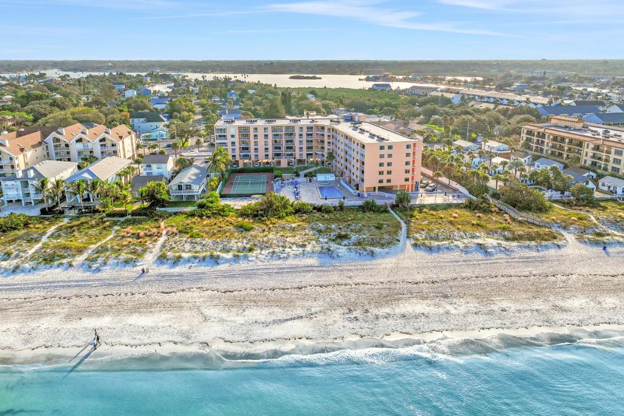 Reef Club 208 Clearwater Beach