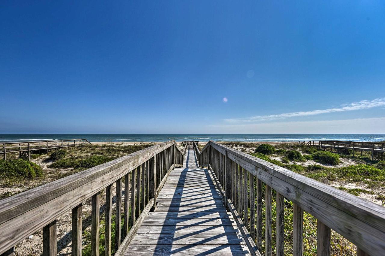 Beachfront Florida Getaway With Furnished Deck! Holiday home *