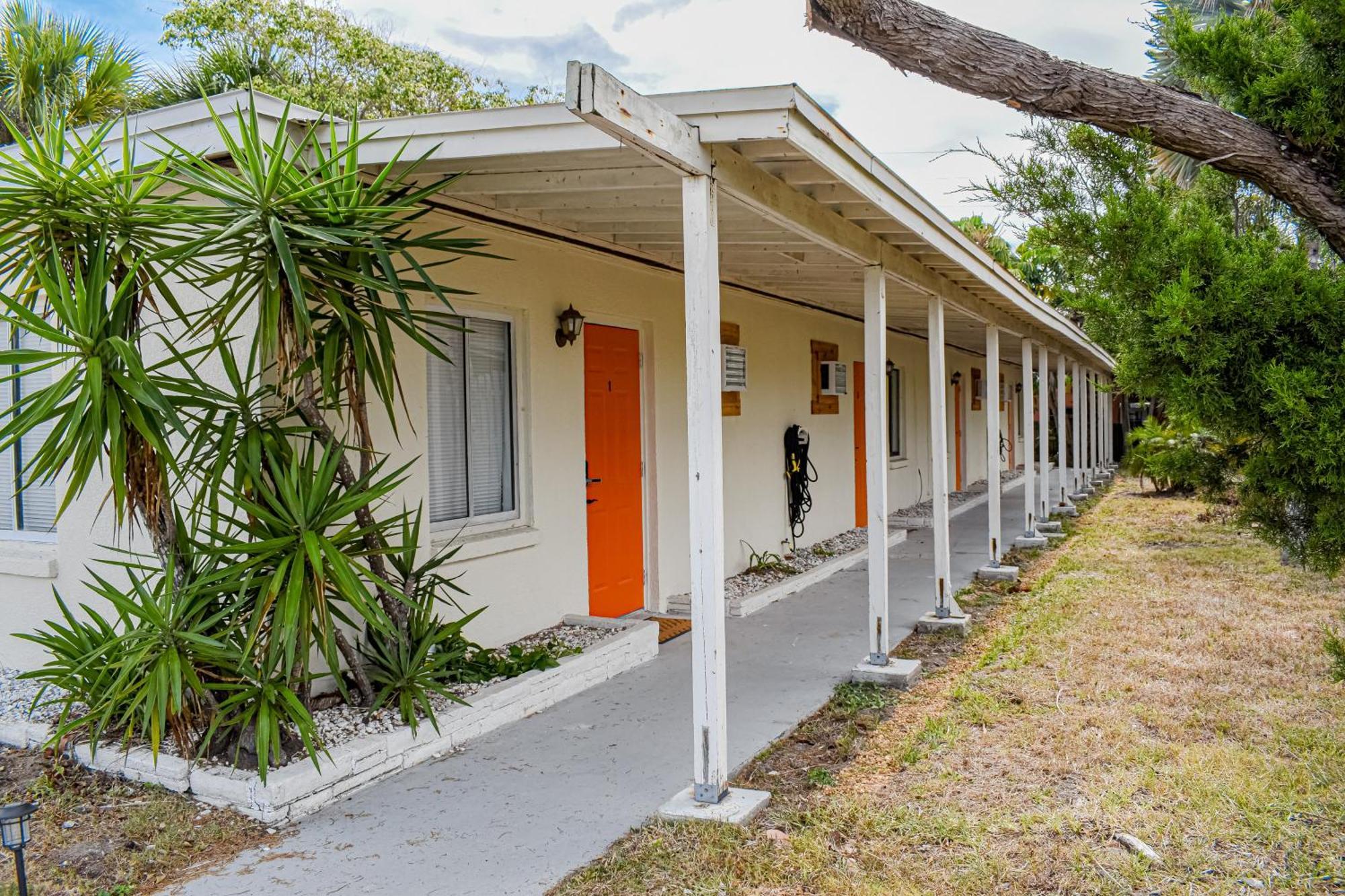 Apartment Cocoa Cottages #4