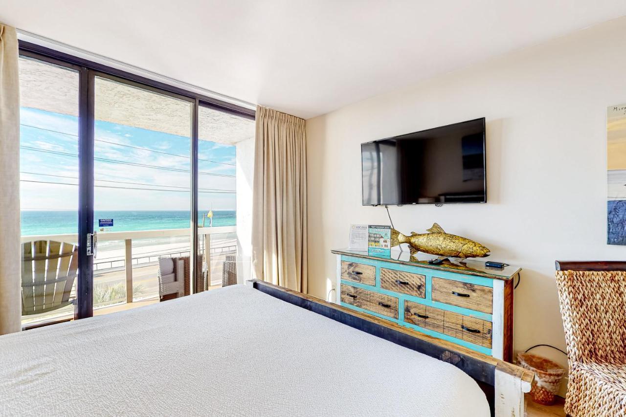 Surfside Apartment