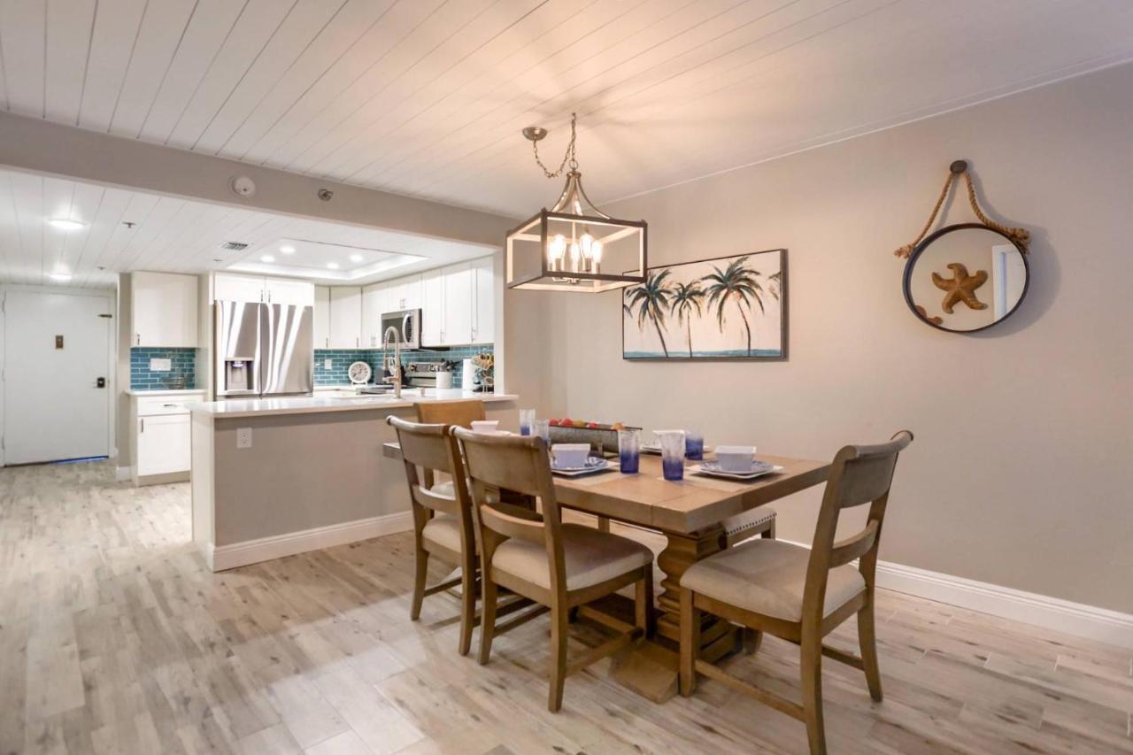Holiday home 707 Sandcastle One Clearwater Beach