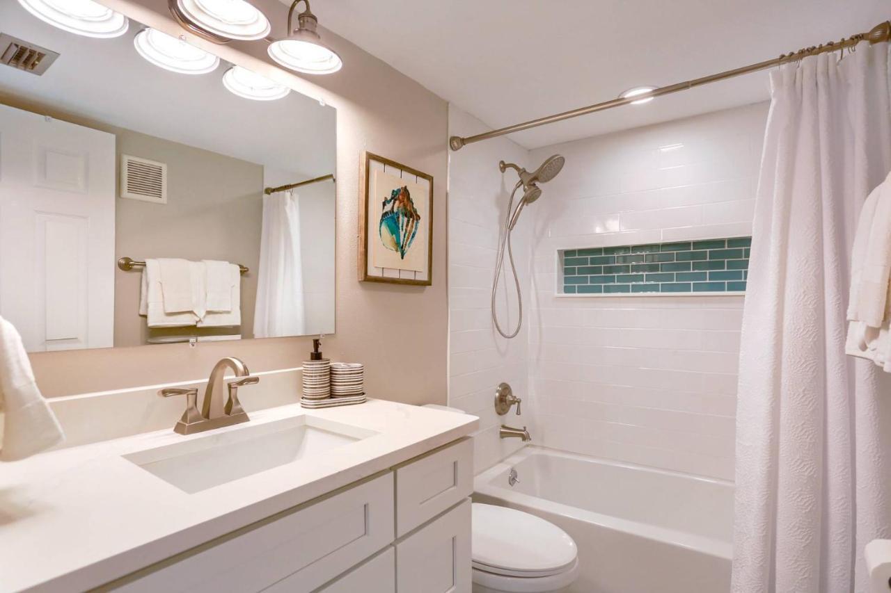 707 Sandcastle One * Clearwater Beach