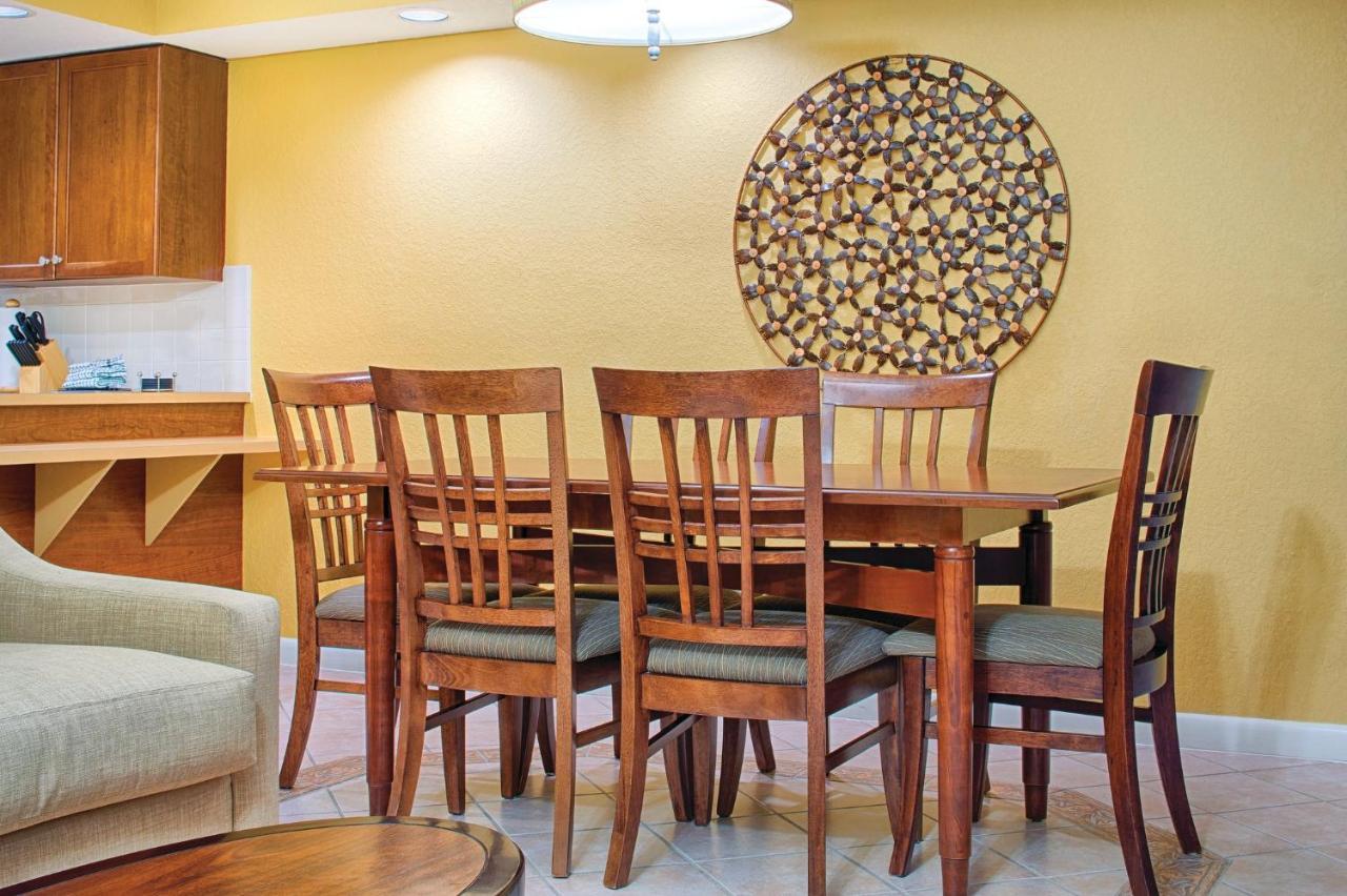 Resort Club Wyndham Santa Barbara Pompano Beach