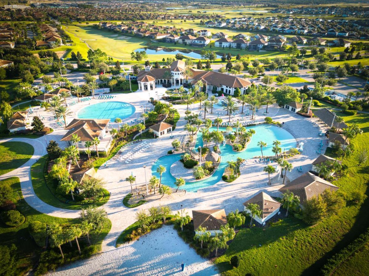 Holiday home Luxury Championsgate With Private Pool *