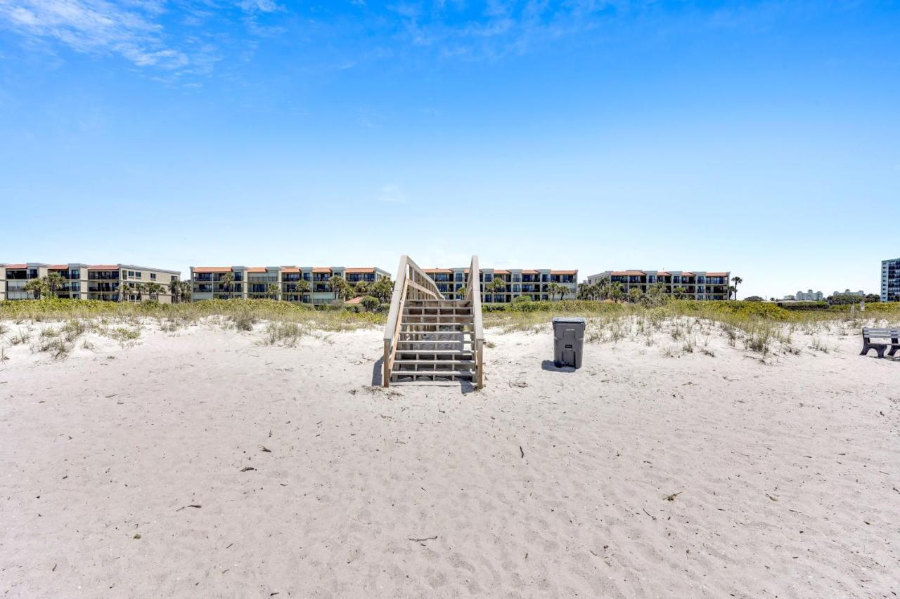 Holiday home Land's End 9-403 Front - Premier St. Pete Beach