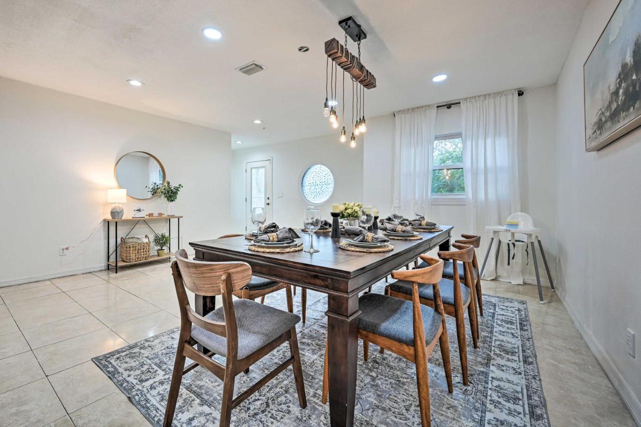 Luxe Oasis With Private Pool And Hot Tub!