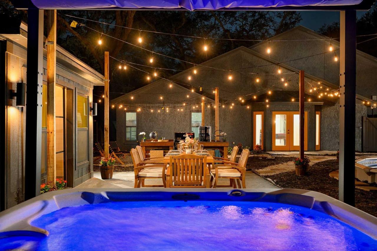 Luxe Oasis With Private Pool And Hot Tub!