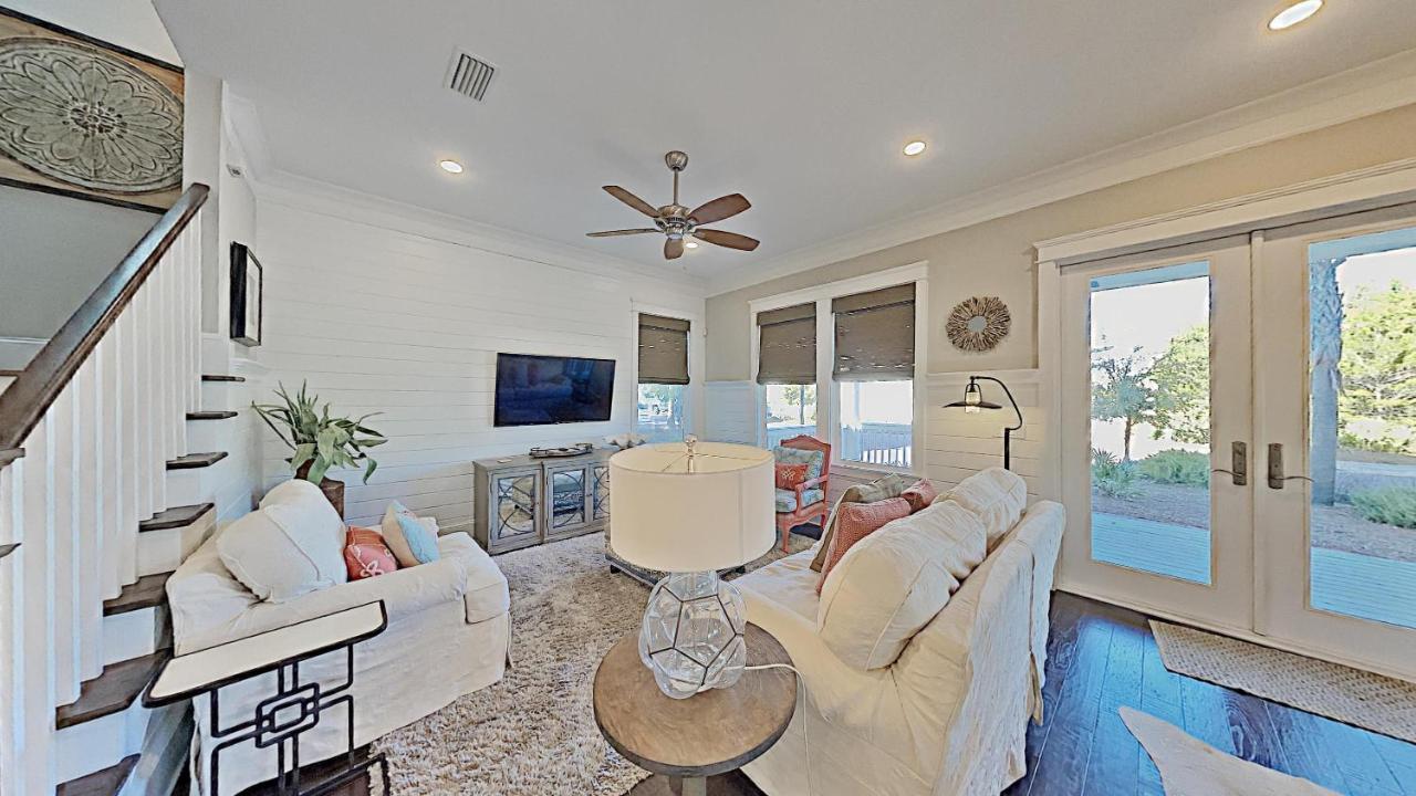 Blue Skies By Coastal Dreamin Holiday home *