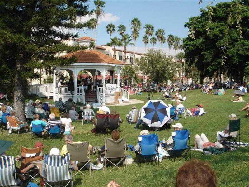 Western Ambassador Hotel