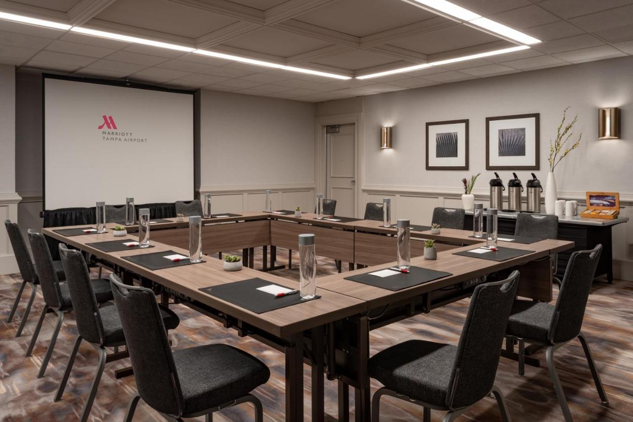 Airport Marriott Hotel