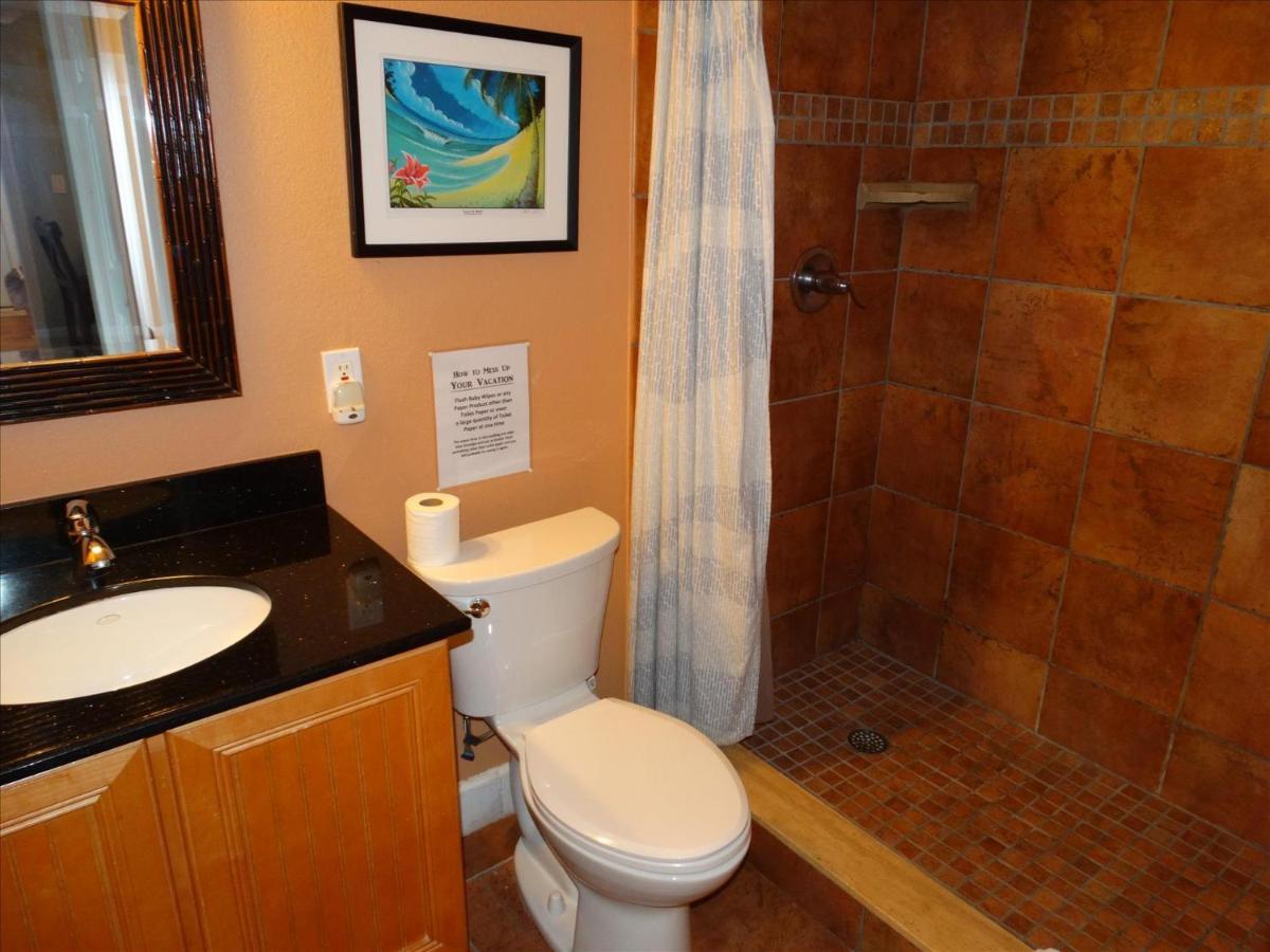Quiet Vista Del Mar 2 Bedroom Beachfront