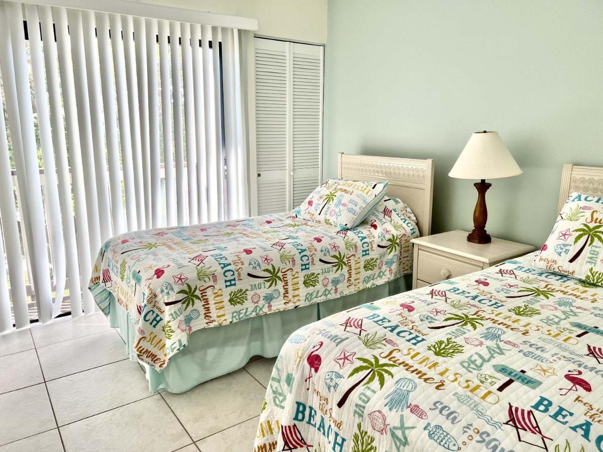 Apartment Our House At The Beach 222, Sleeps 4, 2 Bedroom, Tennis, Heated Pool *