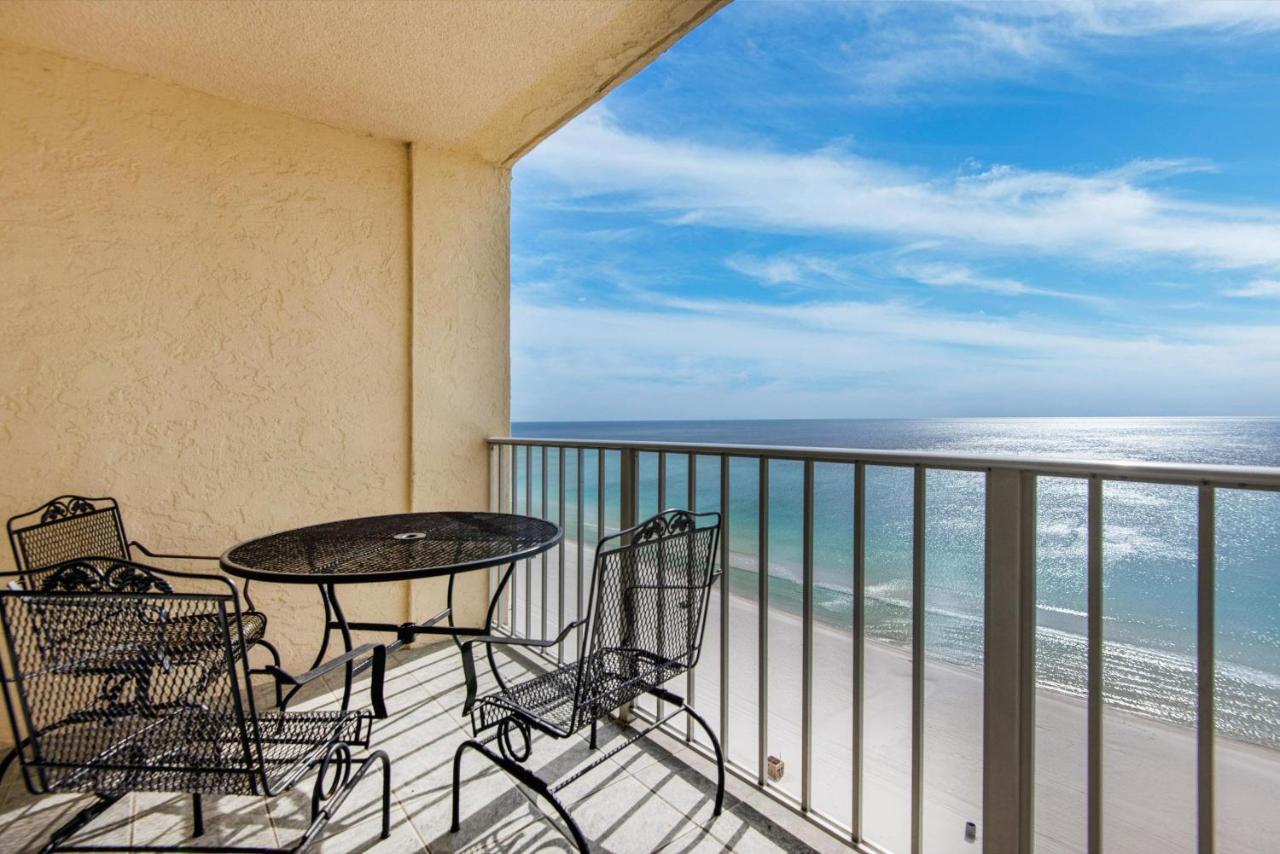 Apartment Regency Towers 1320