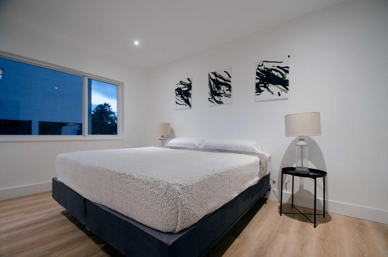 Casa Canal * North Miami Beach