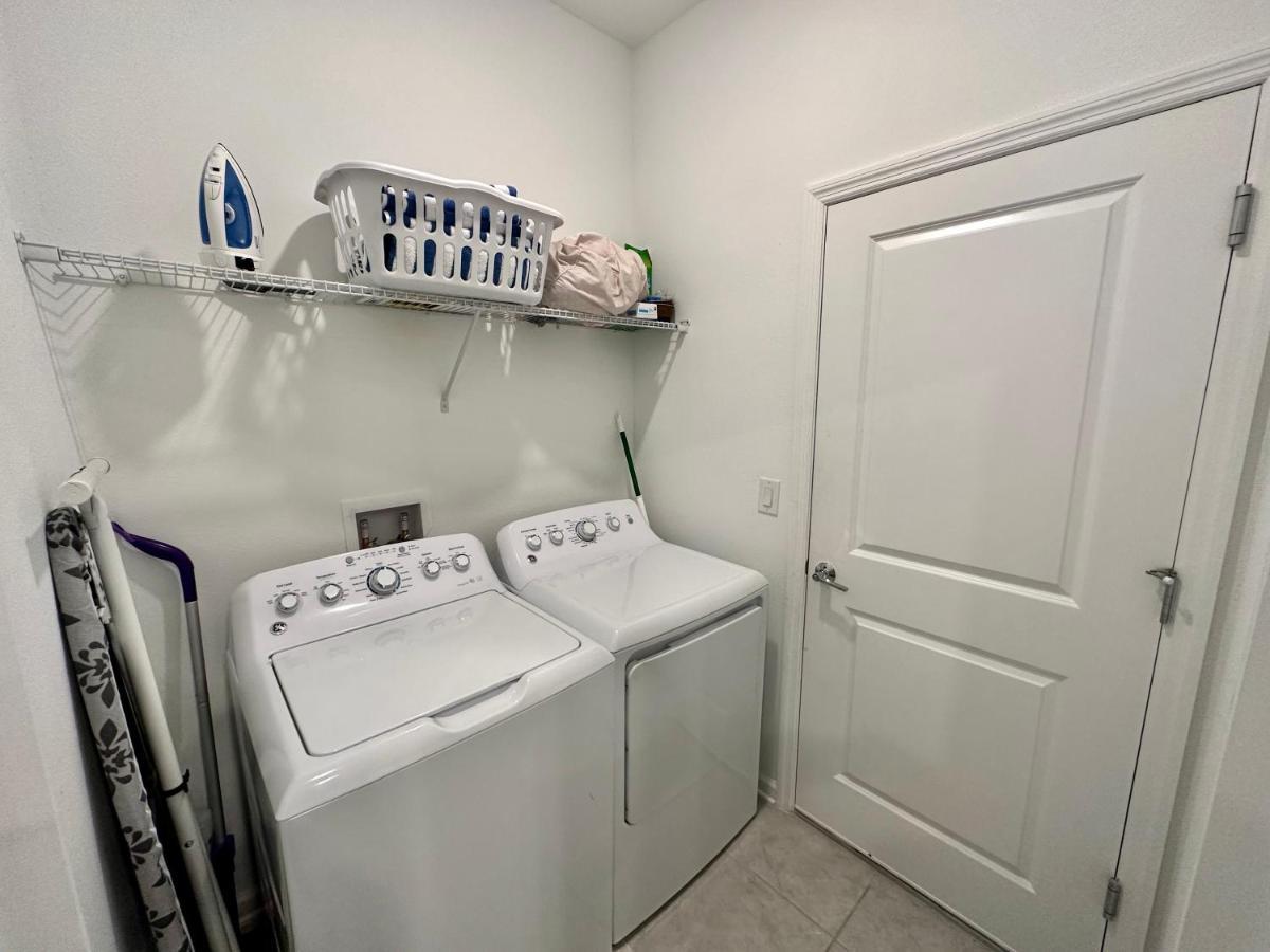 Grand Family Deluxe 4br House Near Disney Parks Holiday home Davenport
