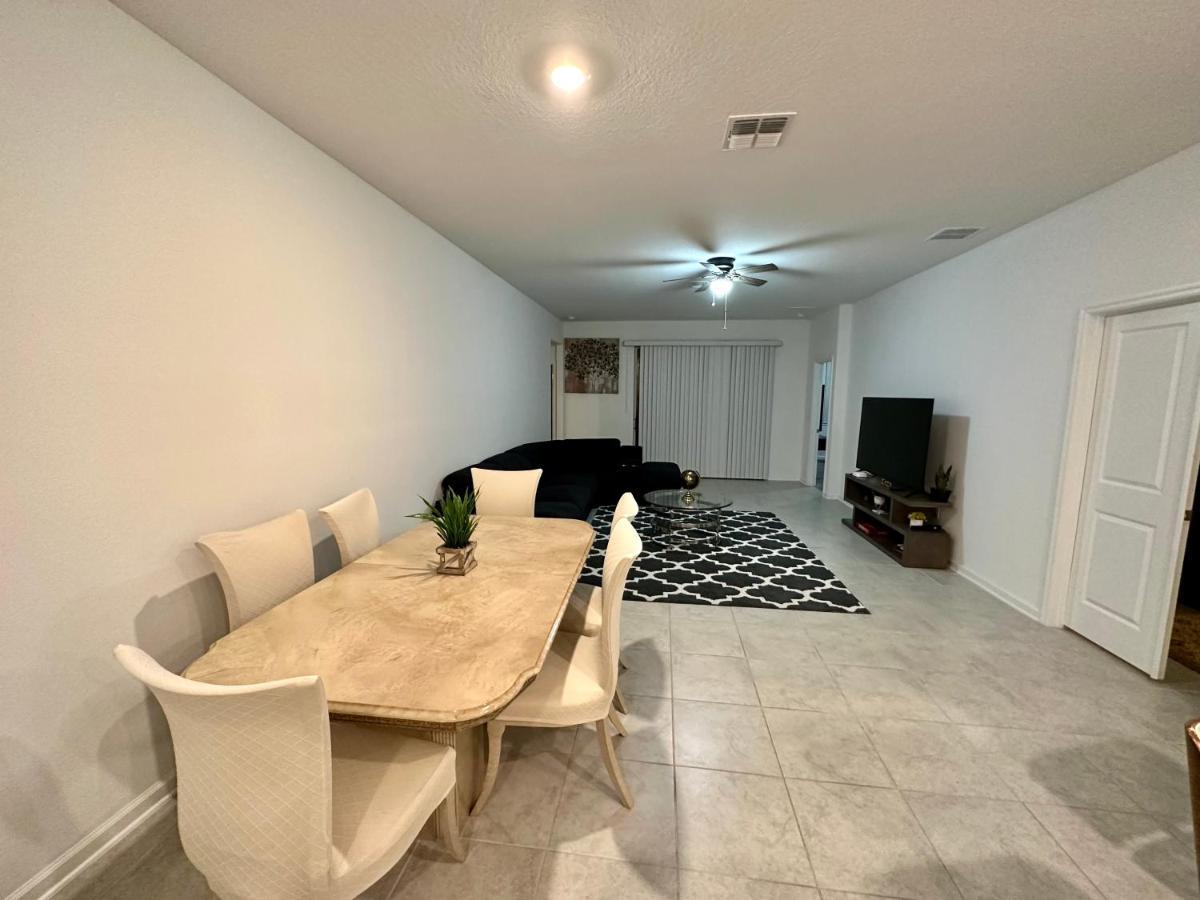 Holiday home Grand Family Deluxe 4br House Near Disney Parks Davenport