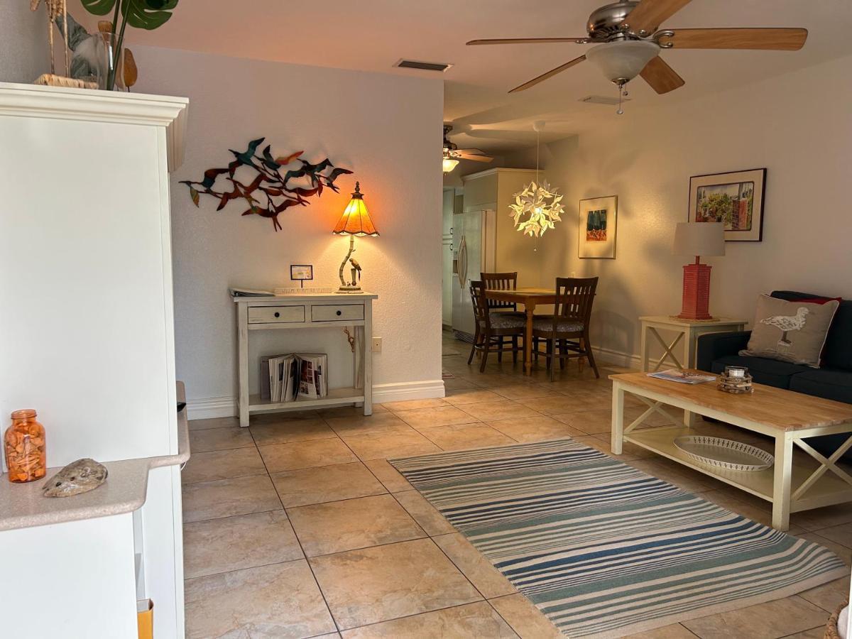 Villa An Island Getaway At Palm Tree *