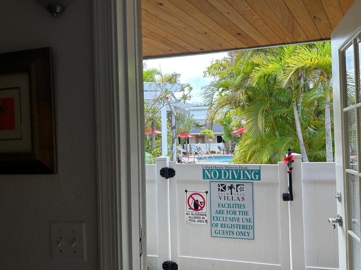 An Island Getaway At Palm Tree * Holmes Beach
