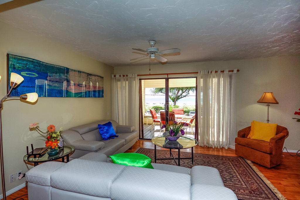 Bird's Nest Vacation Apartment *