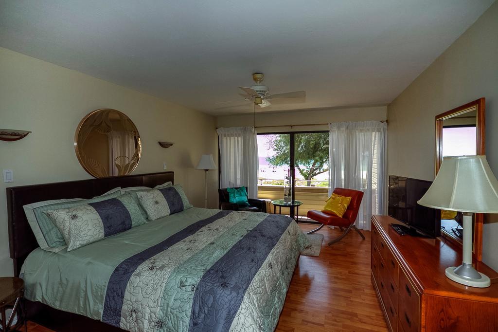 Bird's Nest Vacation Apartment Bradenton Beach