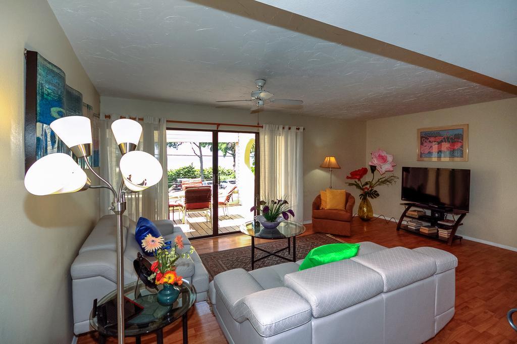 Bird's Nest Vacation Apartment *