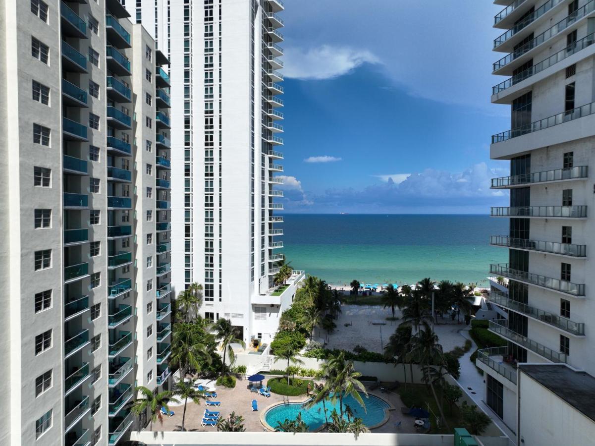 New Ocean View Condo, Direct Access, Pool & Amenities At *