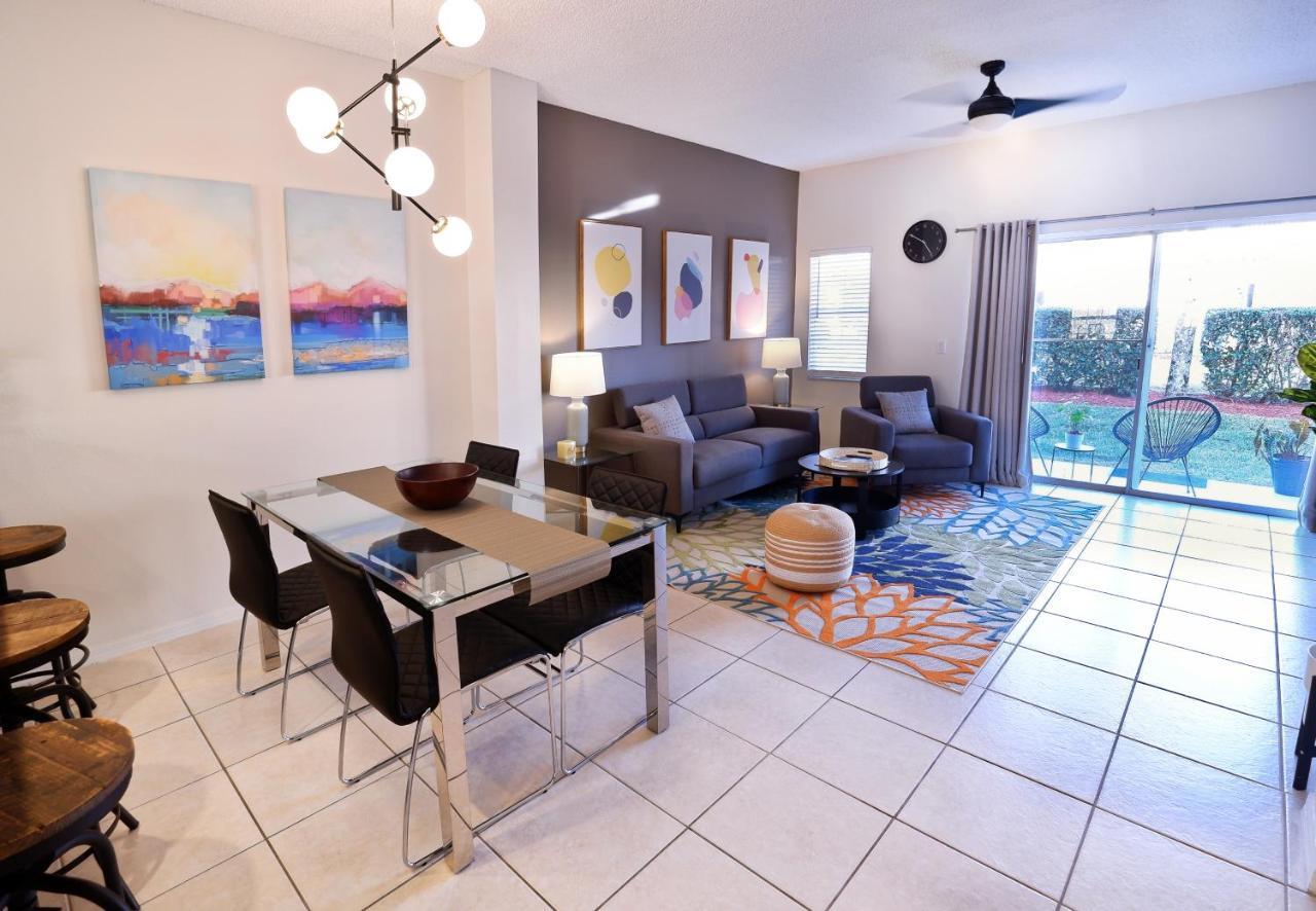 Holiday home Stylish 3 Bedroom Townhome With Amenities Kissimmee