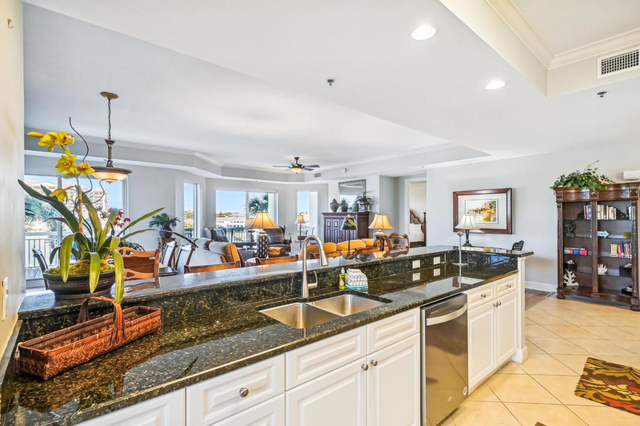 Hotel Harbor Landing 201a *