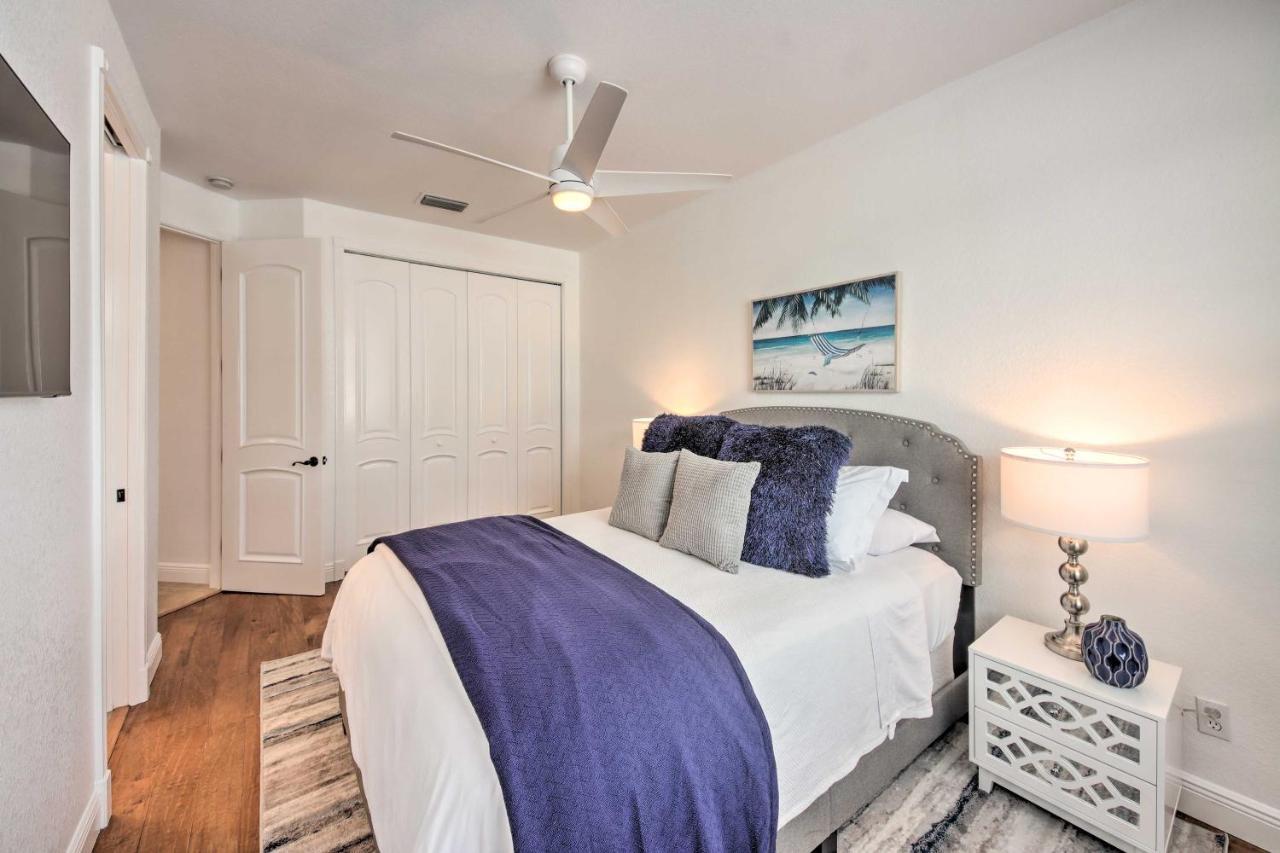 Luxe Oasis On Canal Pool And Lanai! * Cape Coral