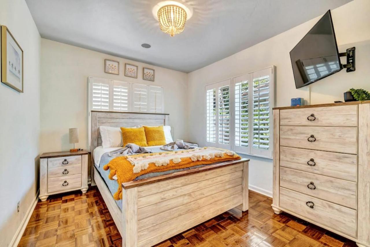 Holiday home Victoria Park Oasis With Heated Pool And Fort Lauderdale