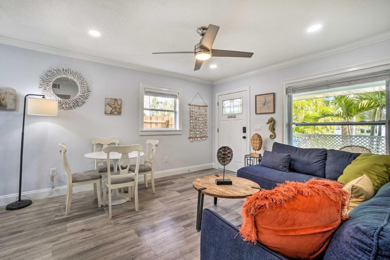 Indian Rocks Retreat, Walk To Beaches! * Clearwater Beach