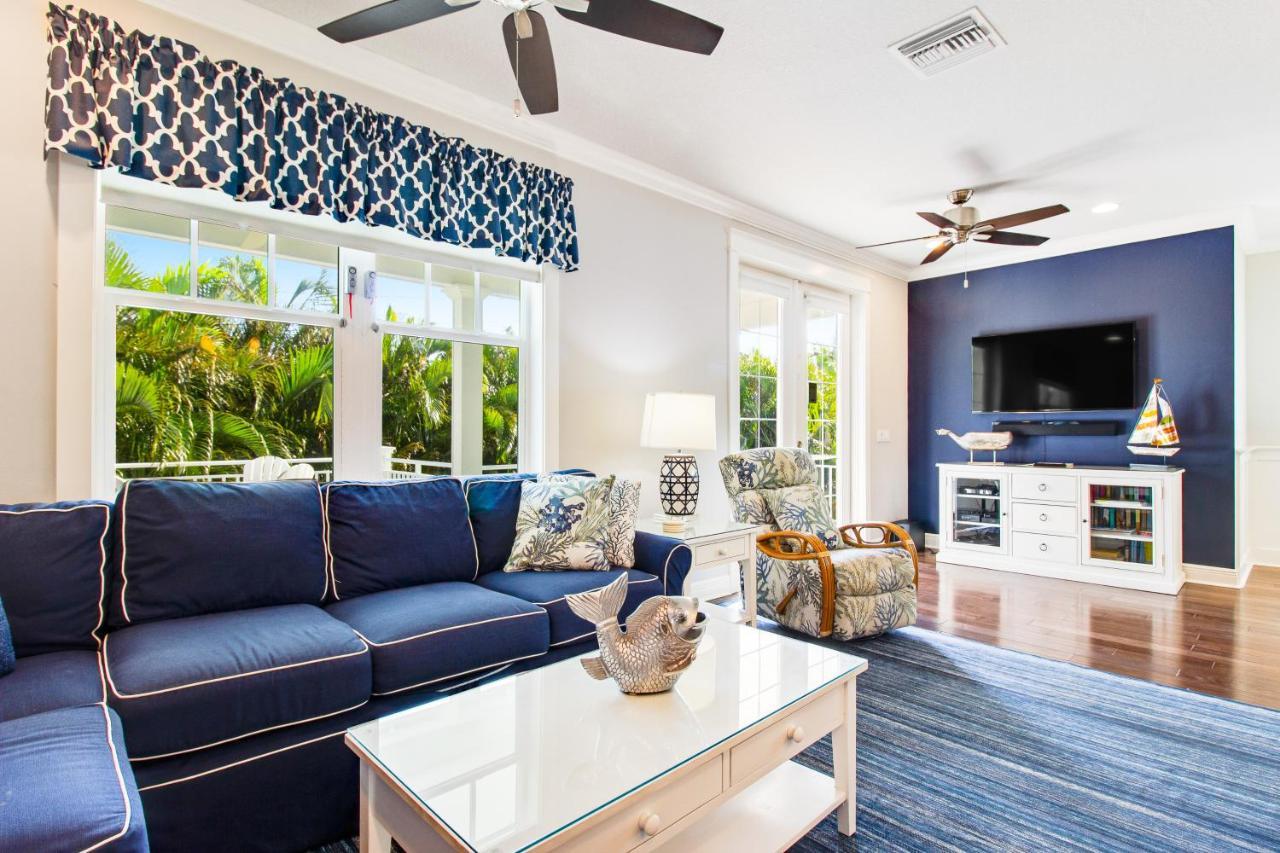Villa Neolinda 305 Holmes Beach