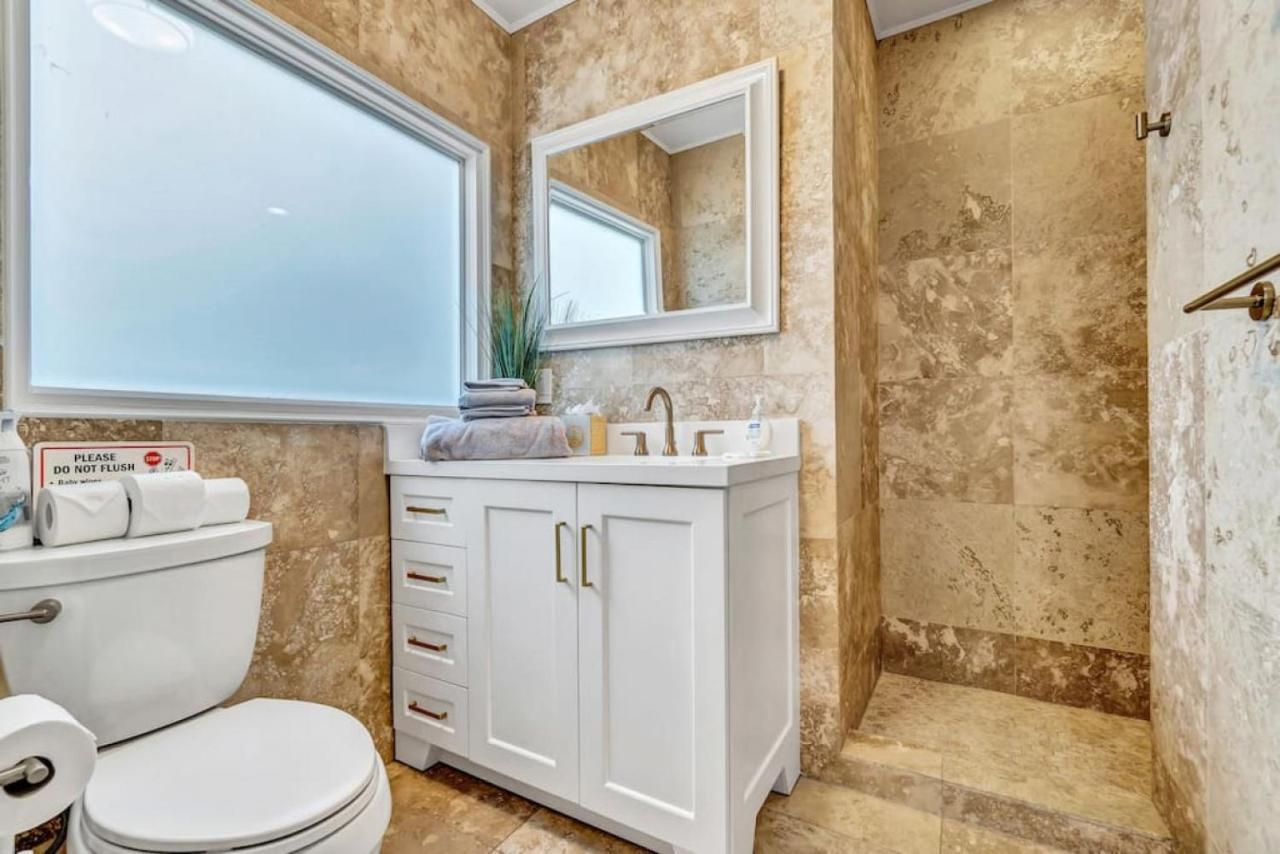 Victoria Park Oasis With Heated Pool And
