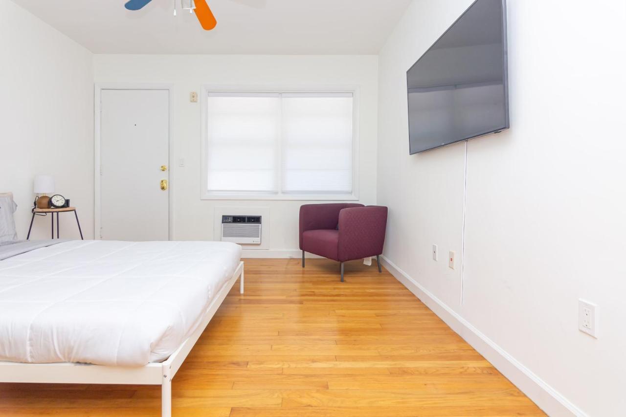 Free Parking Studio - 5 Minutes To Las Olas Beach Fort Lauderdale