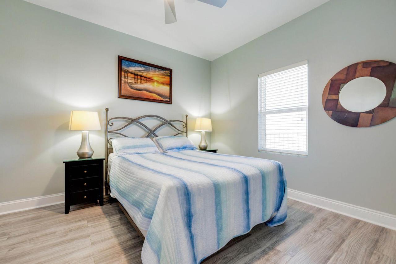 Holiday home Laketown Wharf! Sleeps 9 - Condo, Stunning Ocean Views! By Dolce Getaways Pcb *