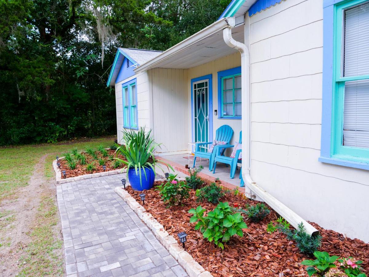 Private In With Fenced Yard, Piano, Location, Pets Welcome