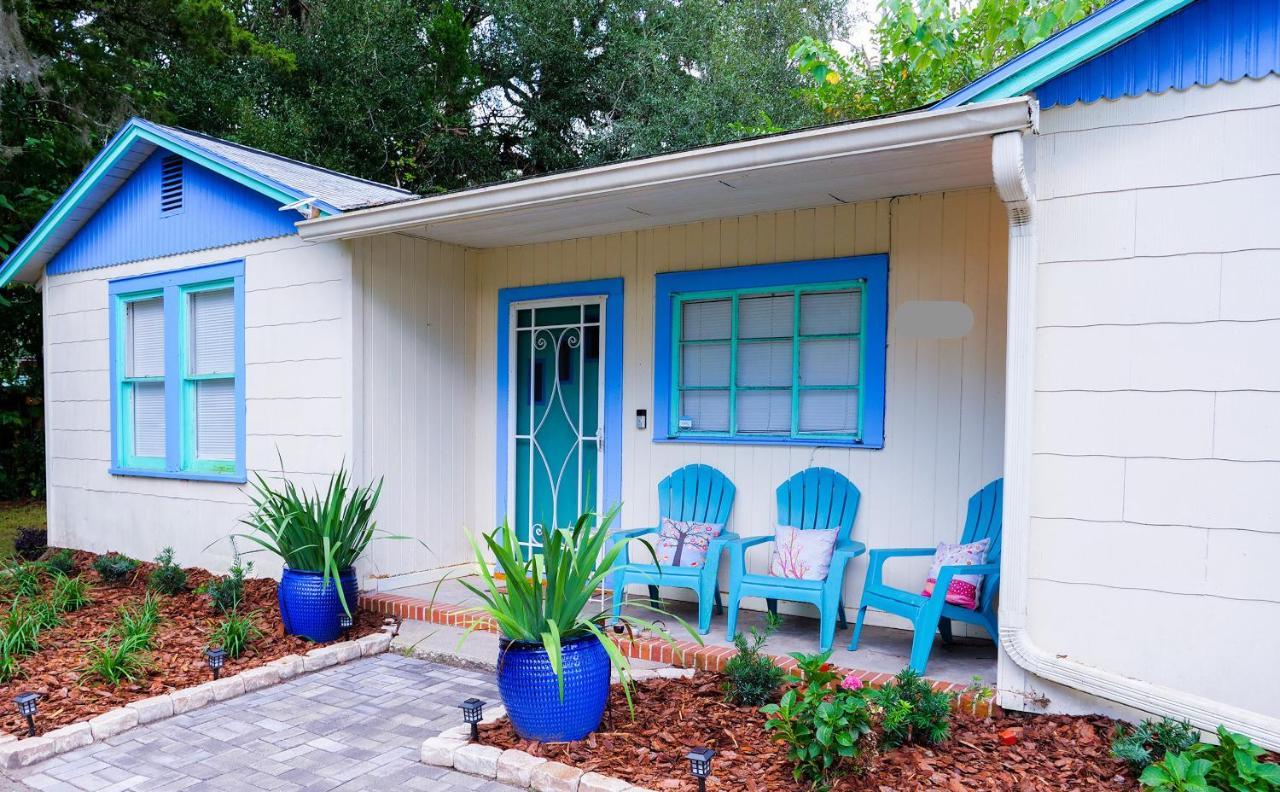 Holiday home Private In With Fenced Yard, Piano, Location, Pets Welcome