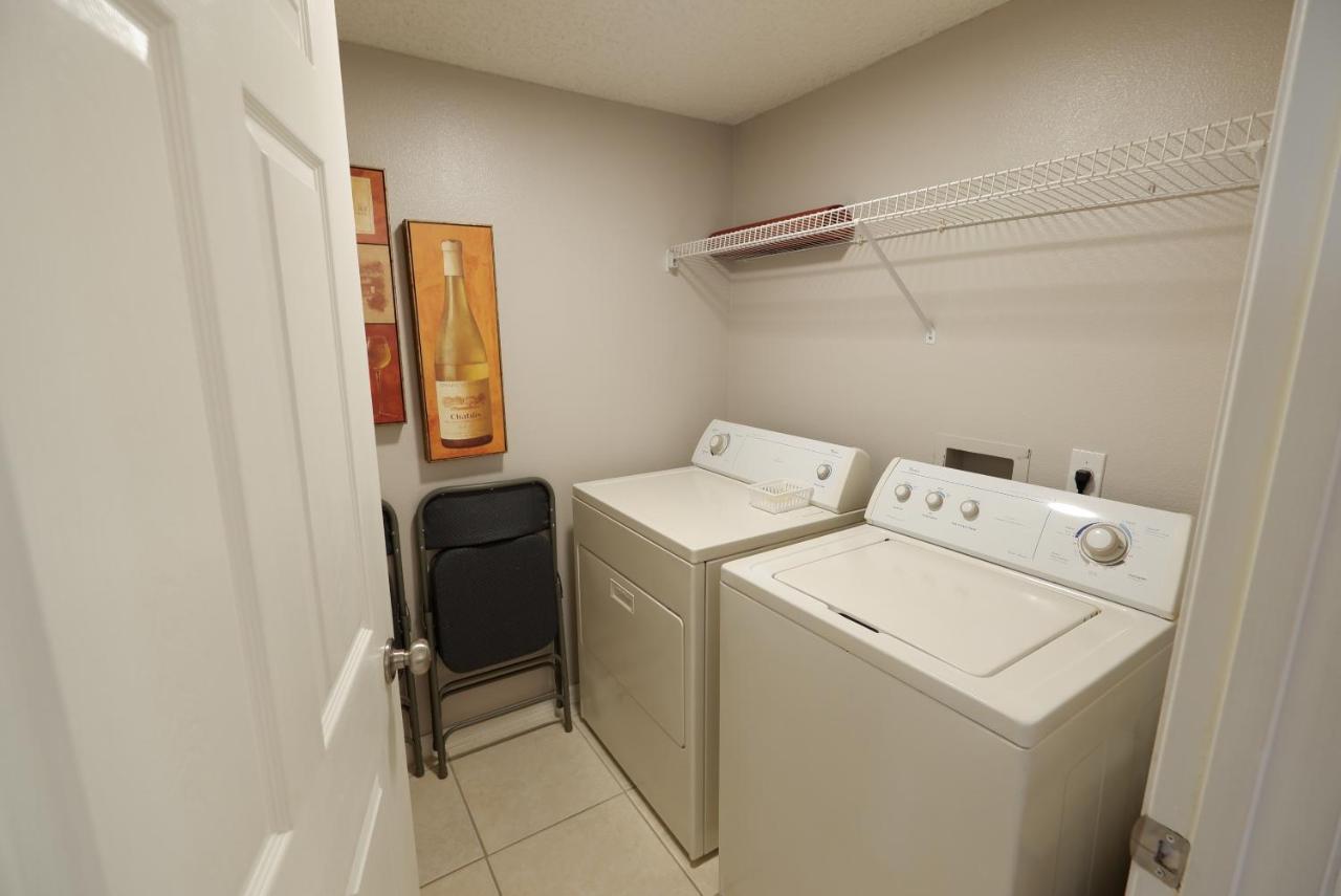 Holiday home Stylish 3 Bedroom Townhome With Amenities