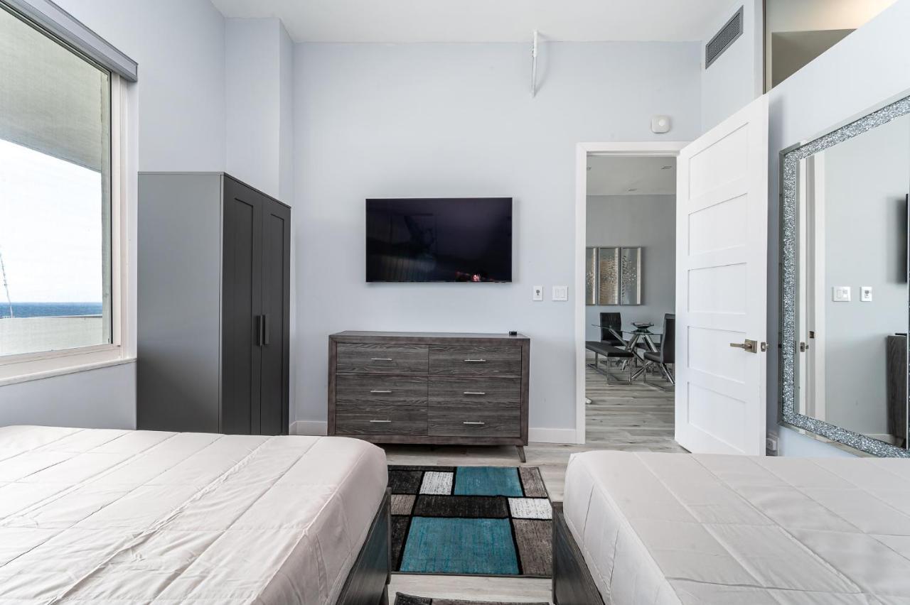Amazing 2br 2ba Newly Reno Beachfront W/beach View * Hollywood
