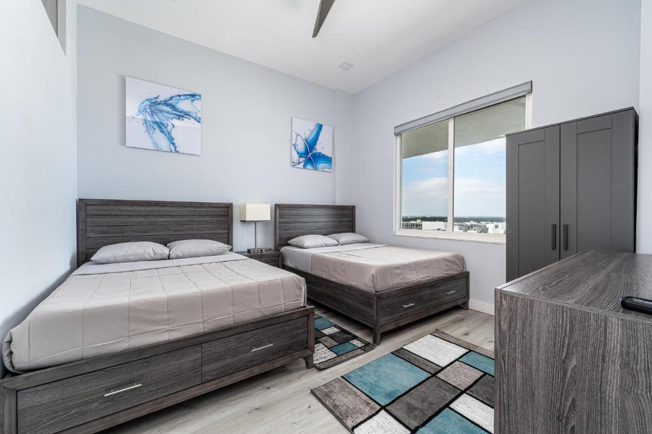 Apartment Amazing 2br 2ba Newly Reno Beachfront W/beach View Hollywood