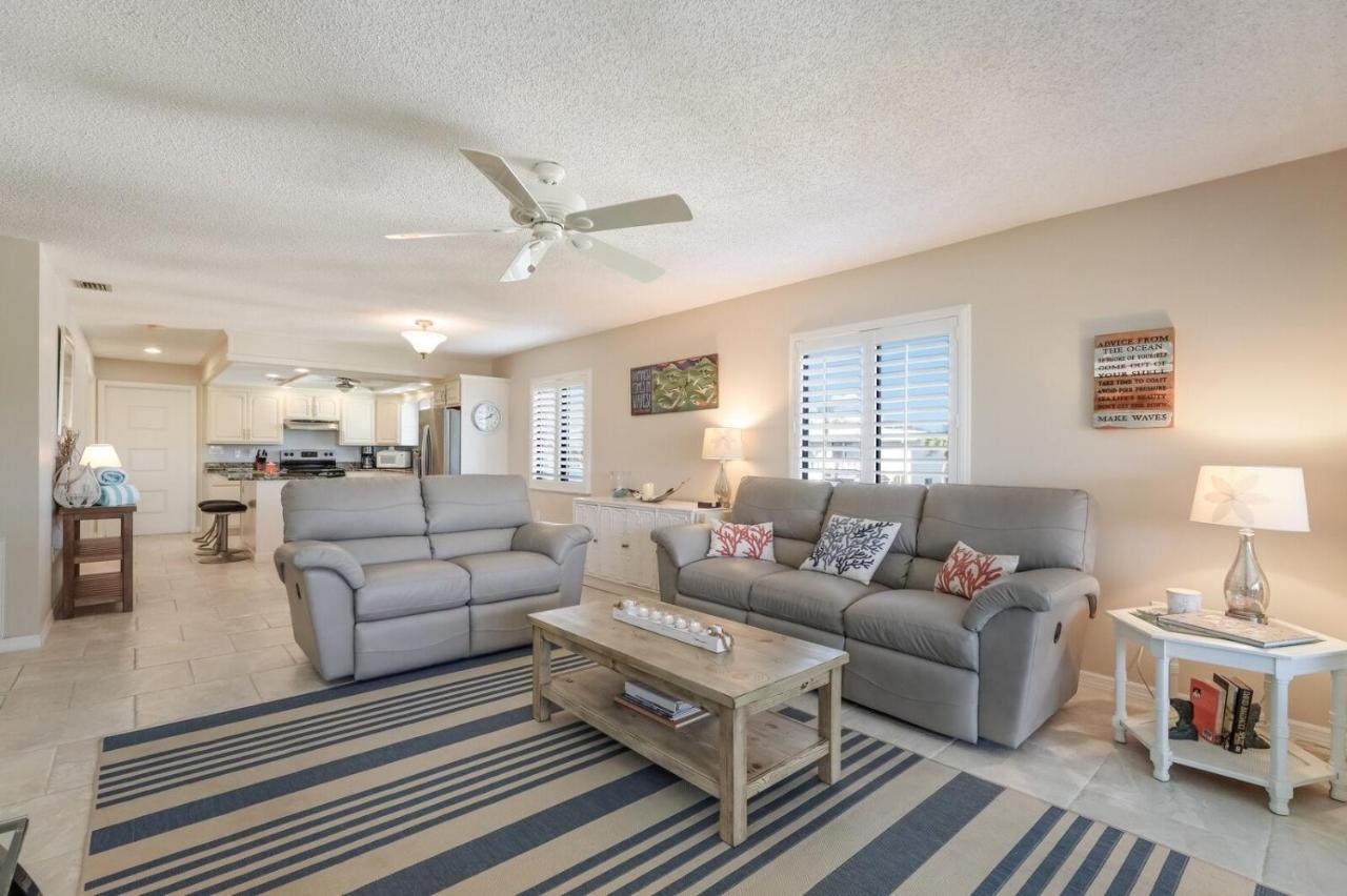 Westbay Point Moorings 26 Apartment Holmes Beach