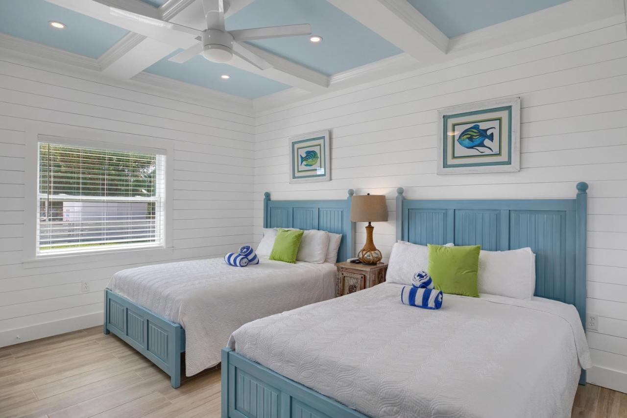 Seascape Resort & Marina Motel